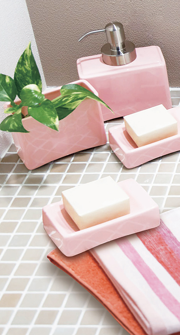 ليناليل اسيتات